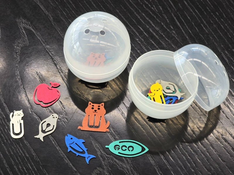 紙クリップ カプセルトイ