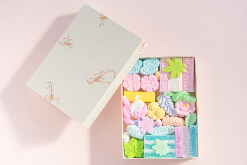 貼箱（はりばこ）