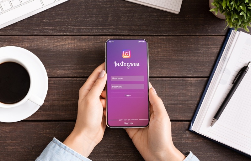 Instagramの「タグ付け」と「メンション」の違いとは?効果的な使い分け方を解説します!